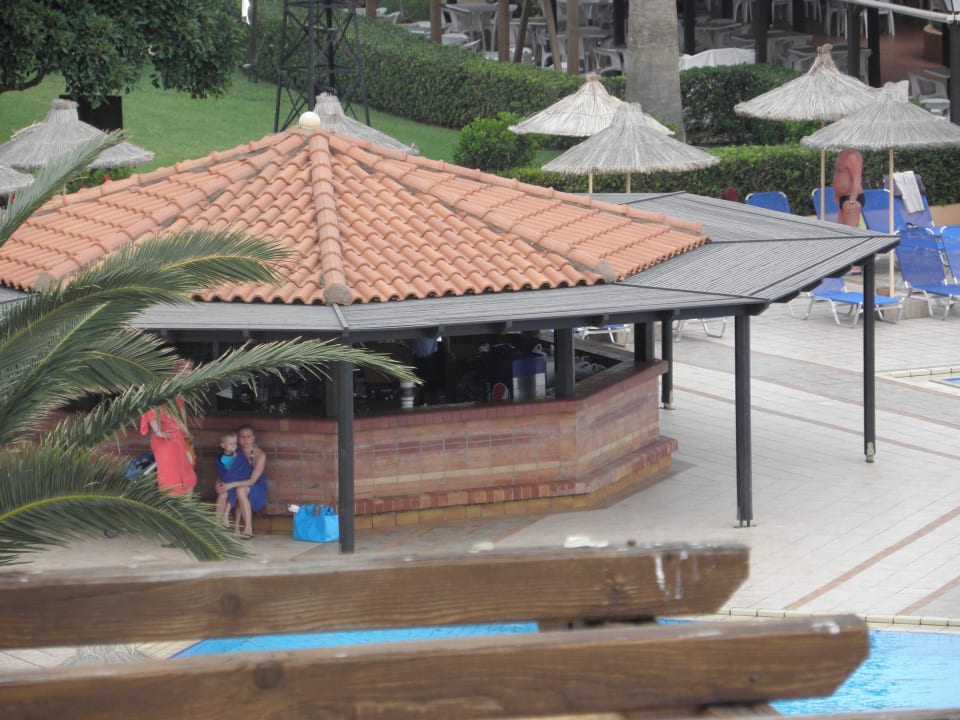 Poolbar Anissa Beach & Village