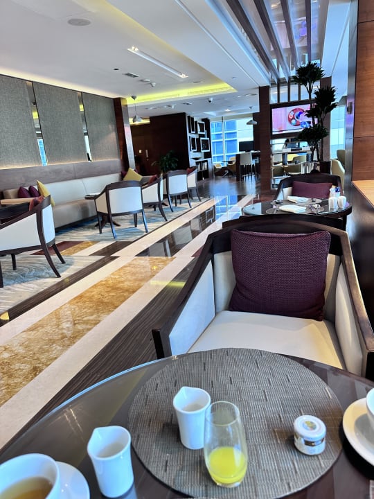 Gastro Rose Rayhaan by Rotana