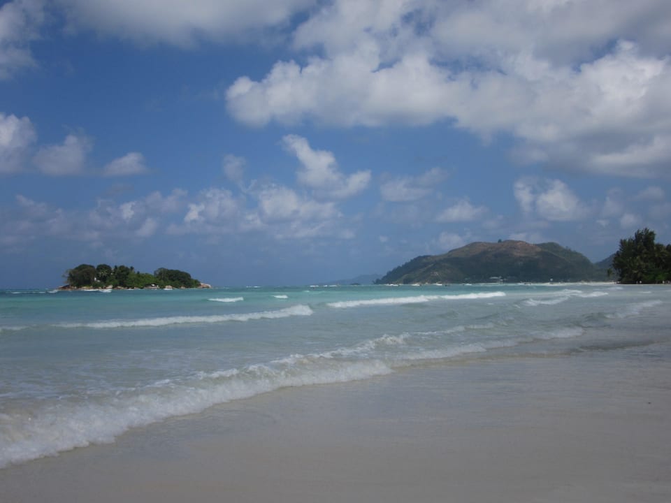 Strand Berjaya Praslin Resort
