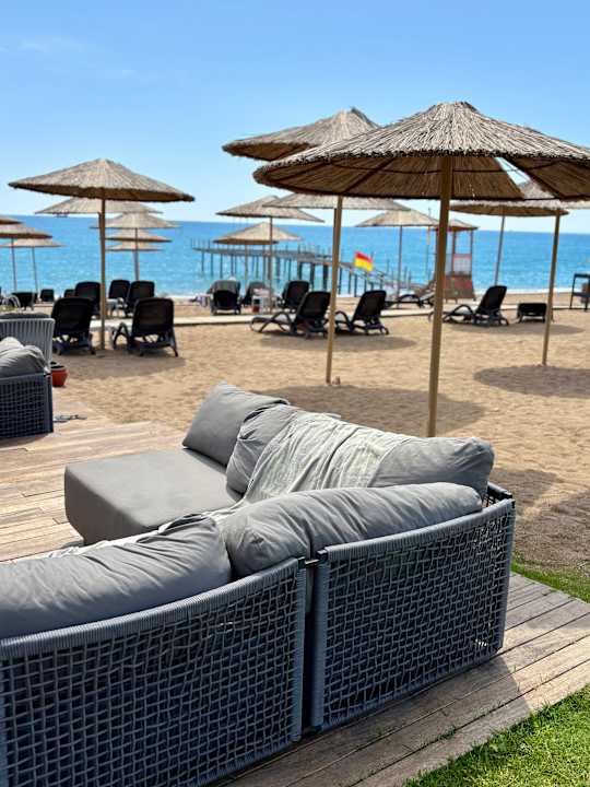 Strand Lago Hotel