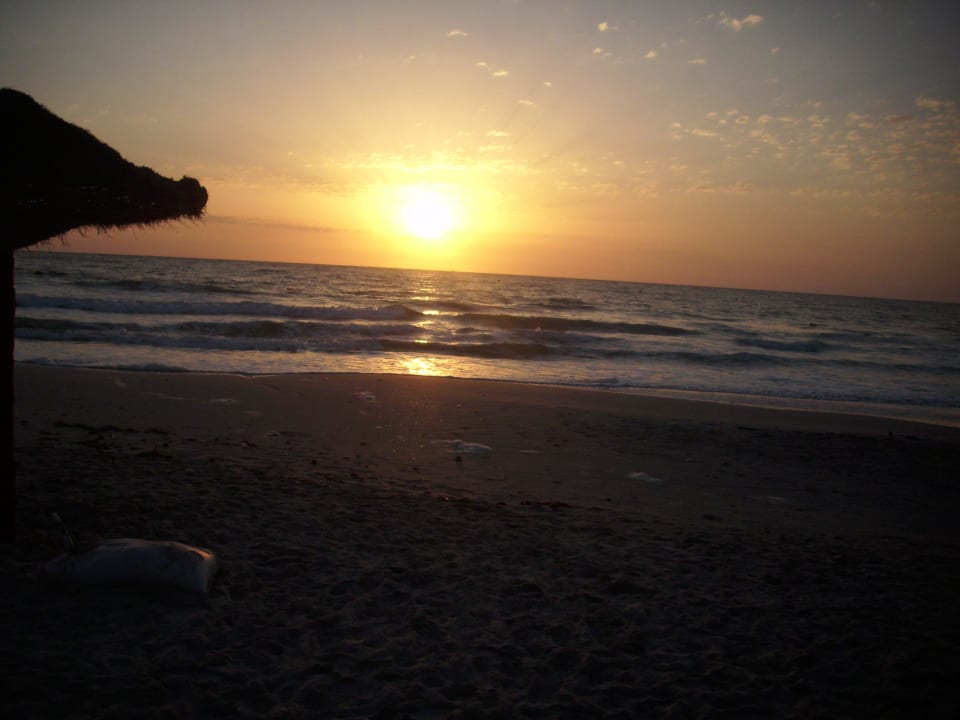 Wspaniały wschód słońca w Mahdii Hotel El Mouradi Cap Mahdia