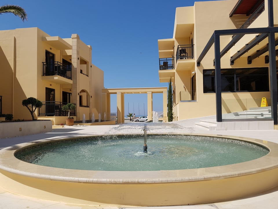 Wasserspiel Hotel Atlantis Beach