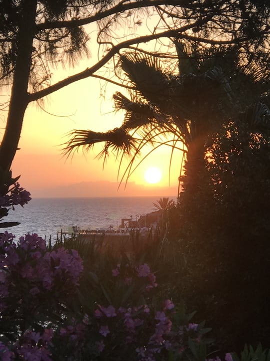 Strand Hotel Pine Bay Holiday Resort