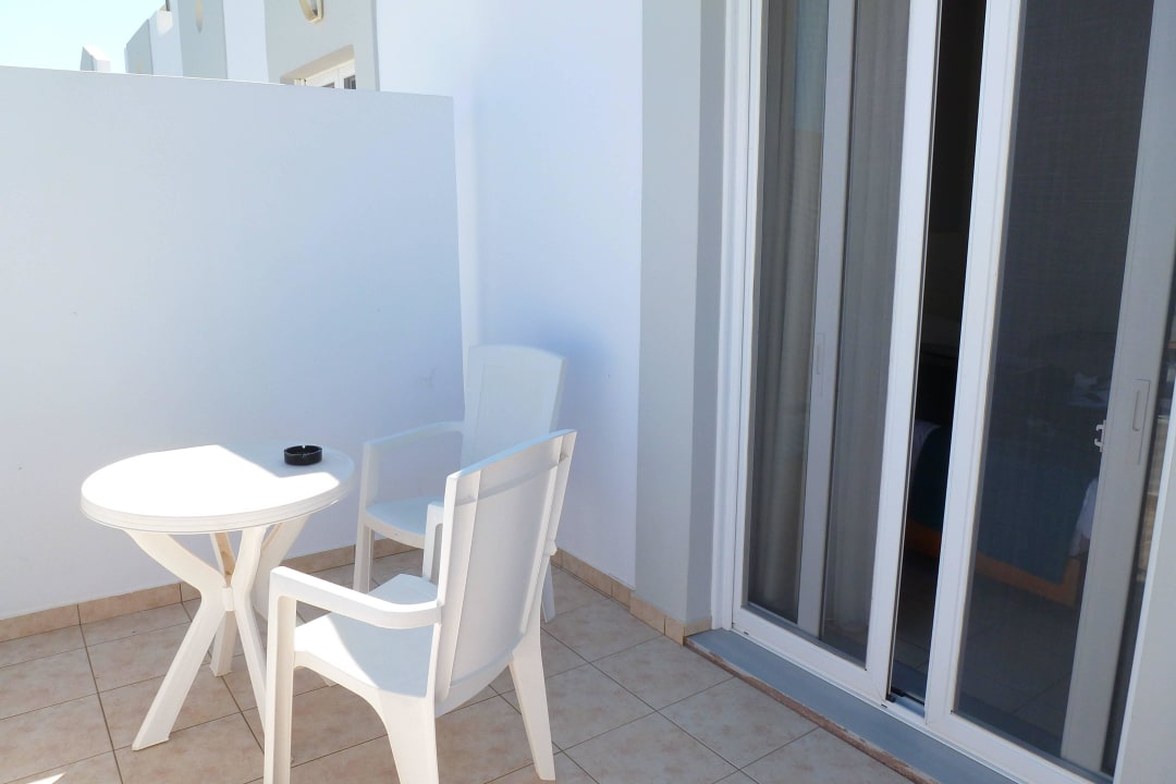 Balkon Sentido More Meni Residence & Suites