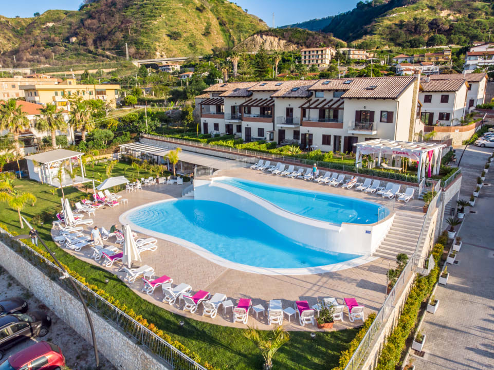 Pool Sentido Michelizia Tropea Resort
