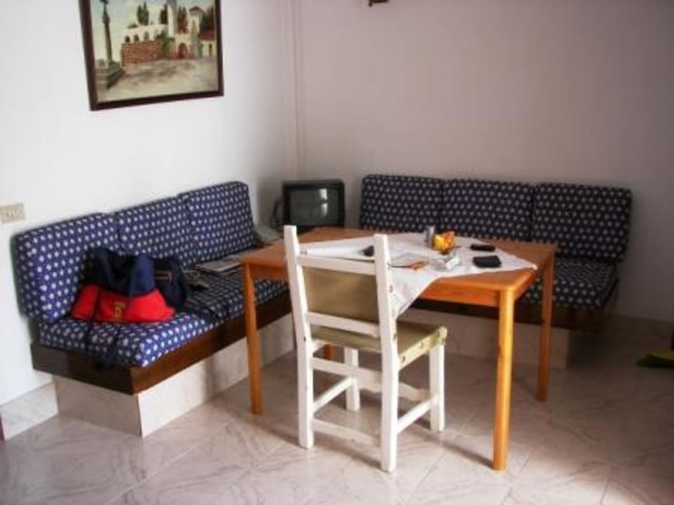 Wohnraum HL Miraflor Suites Hotel