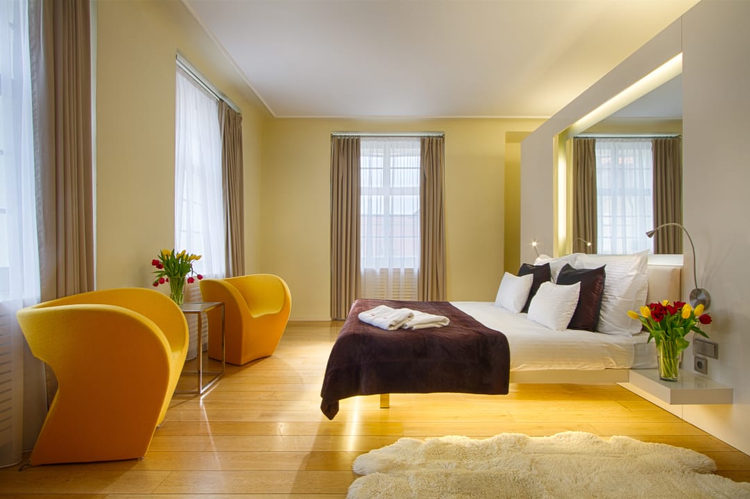 Zimmer Hotel Three Storks