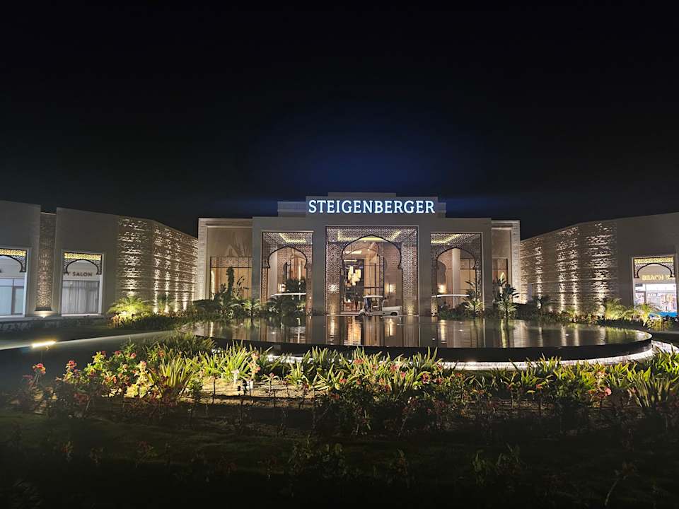 Außenansicht Steigenberger Resort Ras Soma