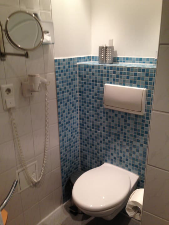 Toilette Frühlings-Hotel