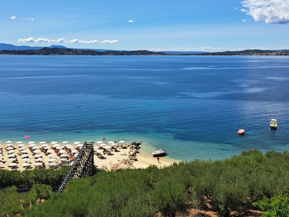 Zimmer Akrathos Beach Hotel