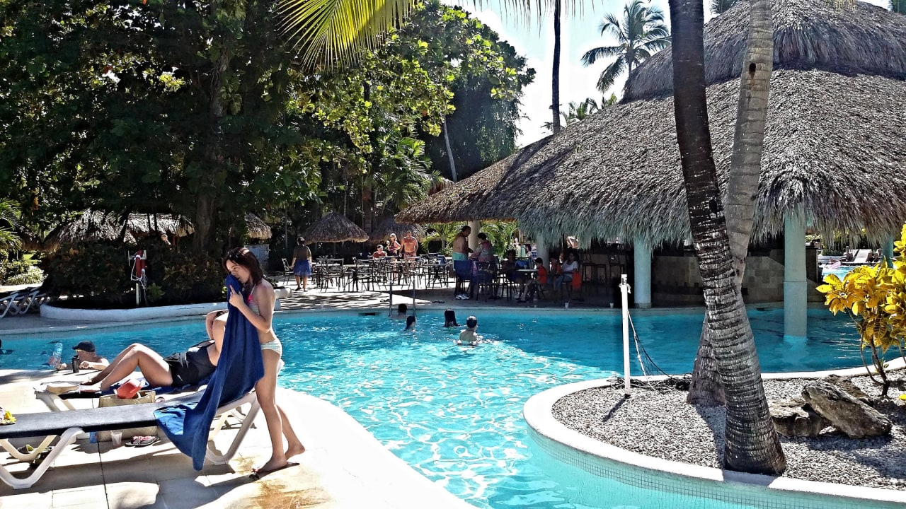 Pool Grand Palladium Select Bávaro Resort & Spa