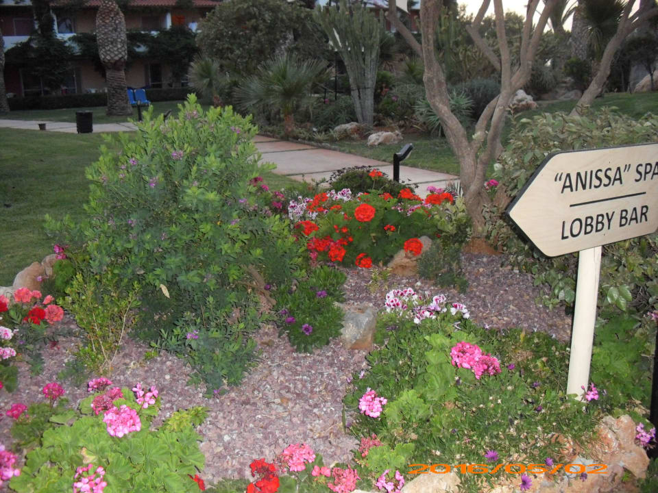 Hinweisschild Anissa Beach & Village