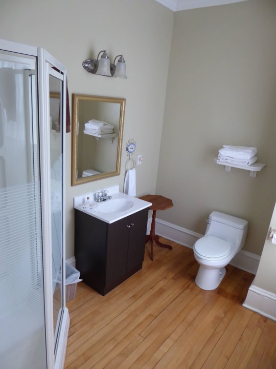 Bad ensuite Banberry House Heritage Inn