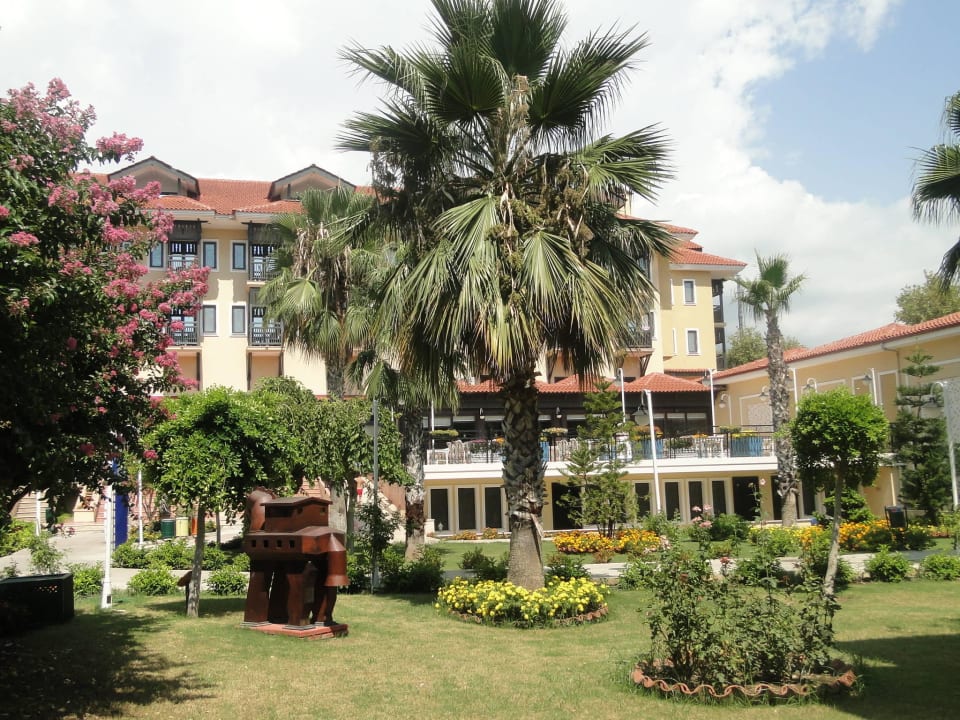 Ogród  Club Hotel Phaselis Rose