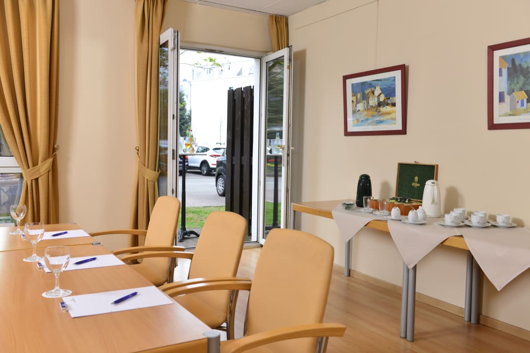 Sonstiges ECONTEL Hotel München