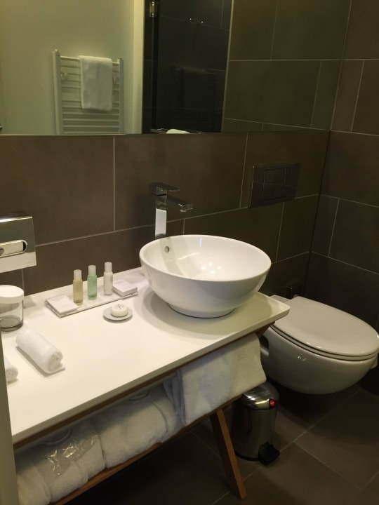 Bad The Posthouse Berlin – Leonardo Limited Edition