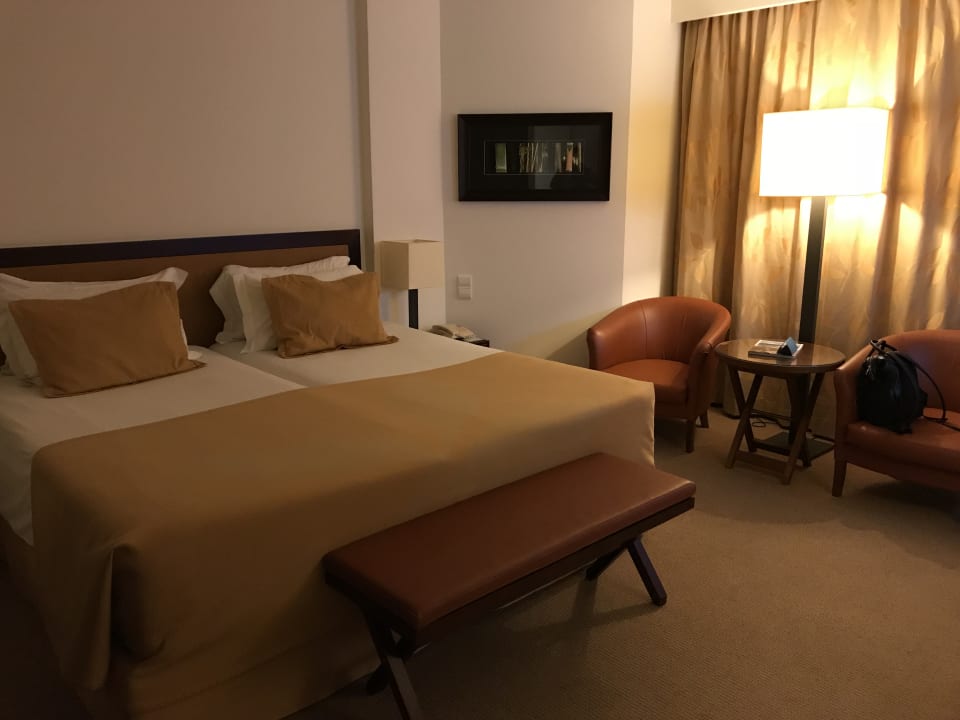 Zimmer PortoBay Falésia