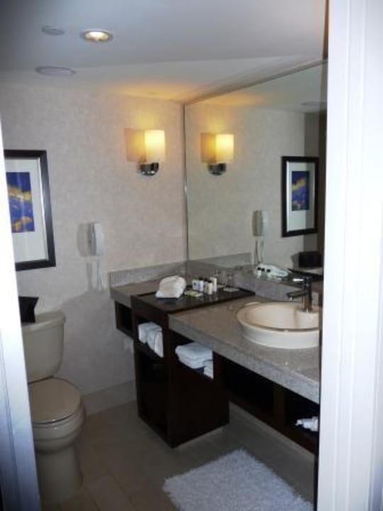 Badansicht Renaissance Hotel New York Times Square