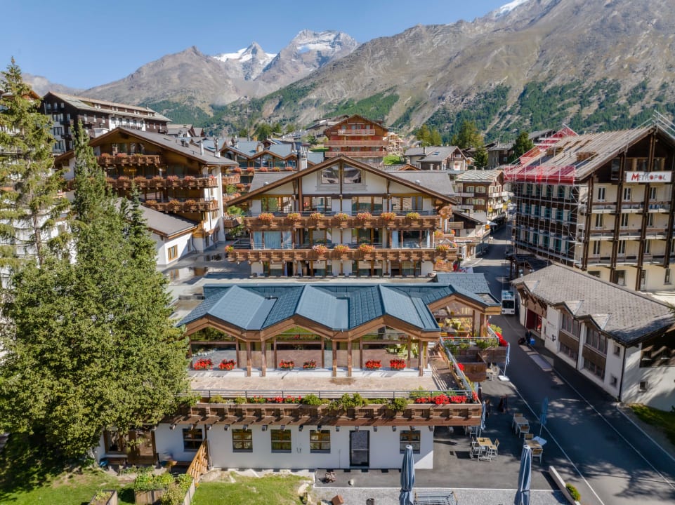 Außenansicht Walliserhof Grand-Hotel & Spa