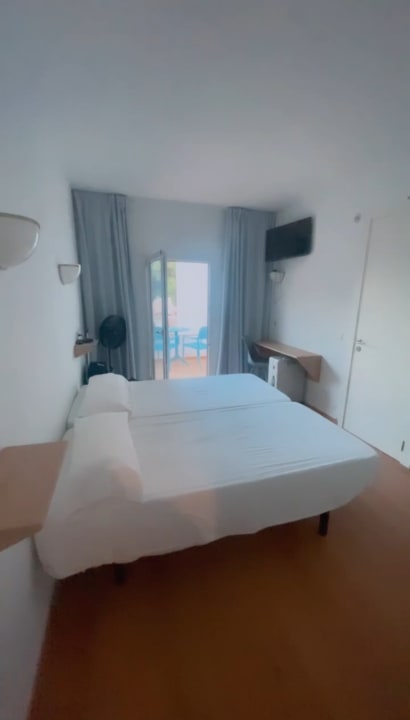 Zimmer Hostel Alcina