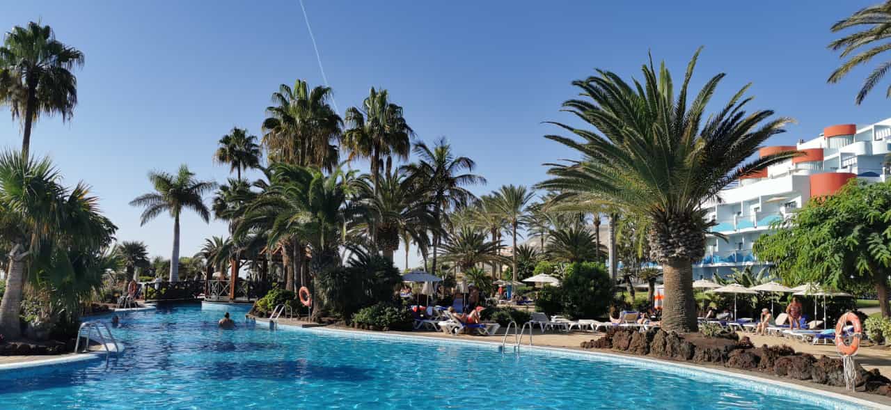 Pool R2 Pajara Beach