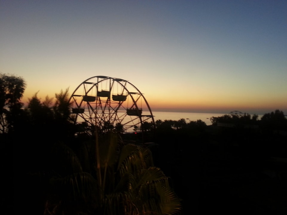 Sonnenuntergang Ausblick vom Balkon Botanik Hotel & Resort