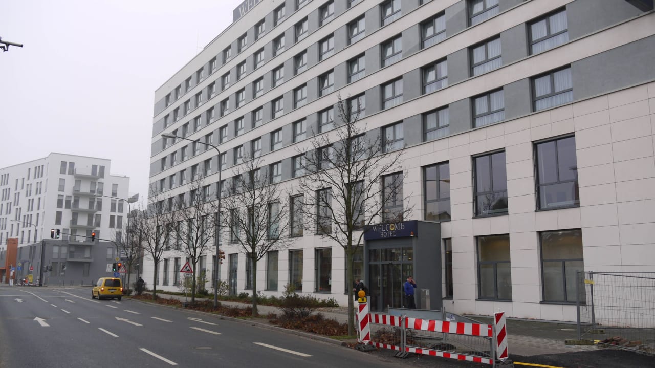 Seiteneingang Hotel Best Western Plus Welcome Hotel Frankfurt