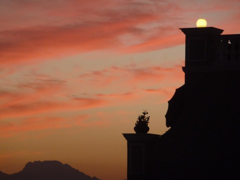 Sonenuntergang vom Zimmer aus  Kaisol Romance Resort