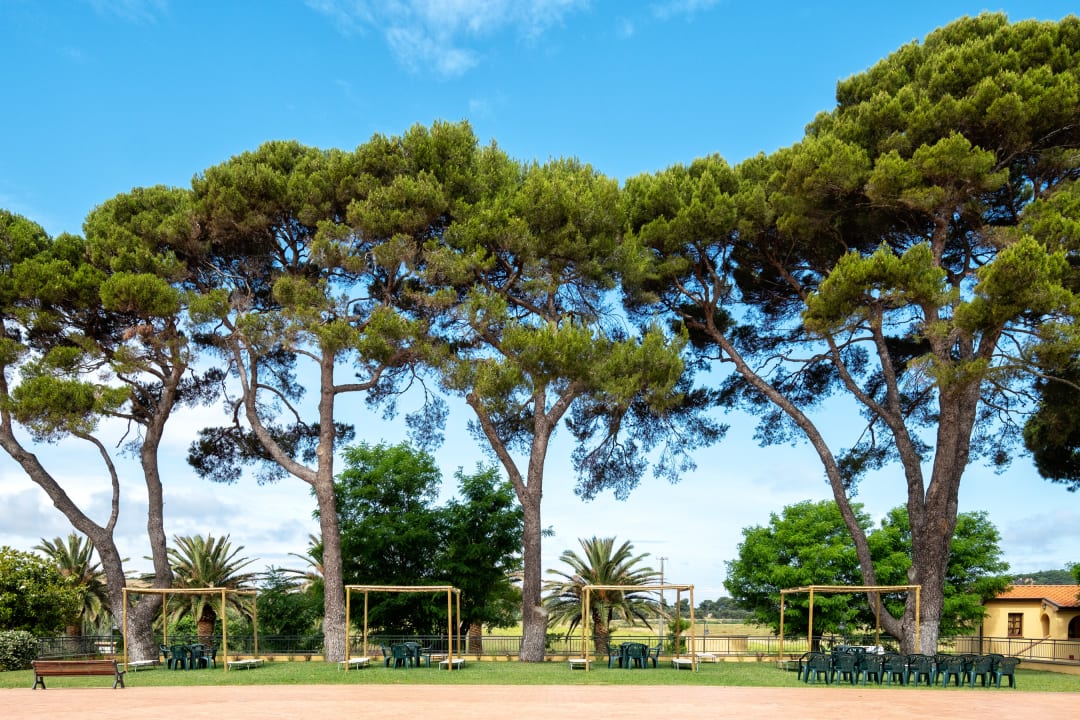 Gartenanlage Poggio all'Agnello – Sport & Active Holidays