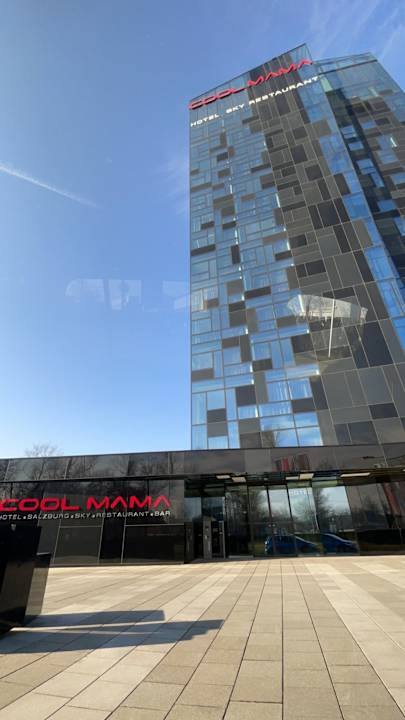 Außenansicht COOL MAMA Salzburg