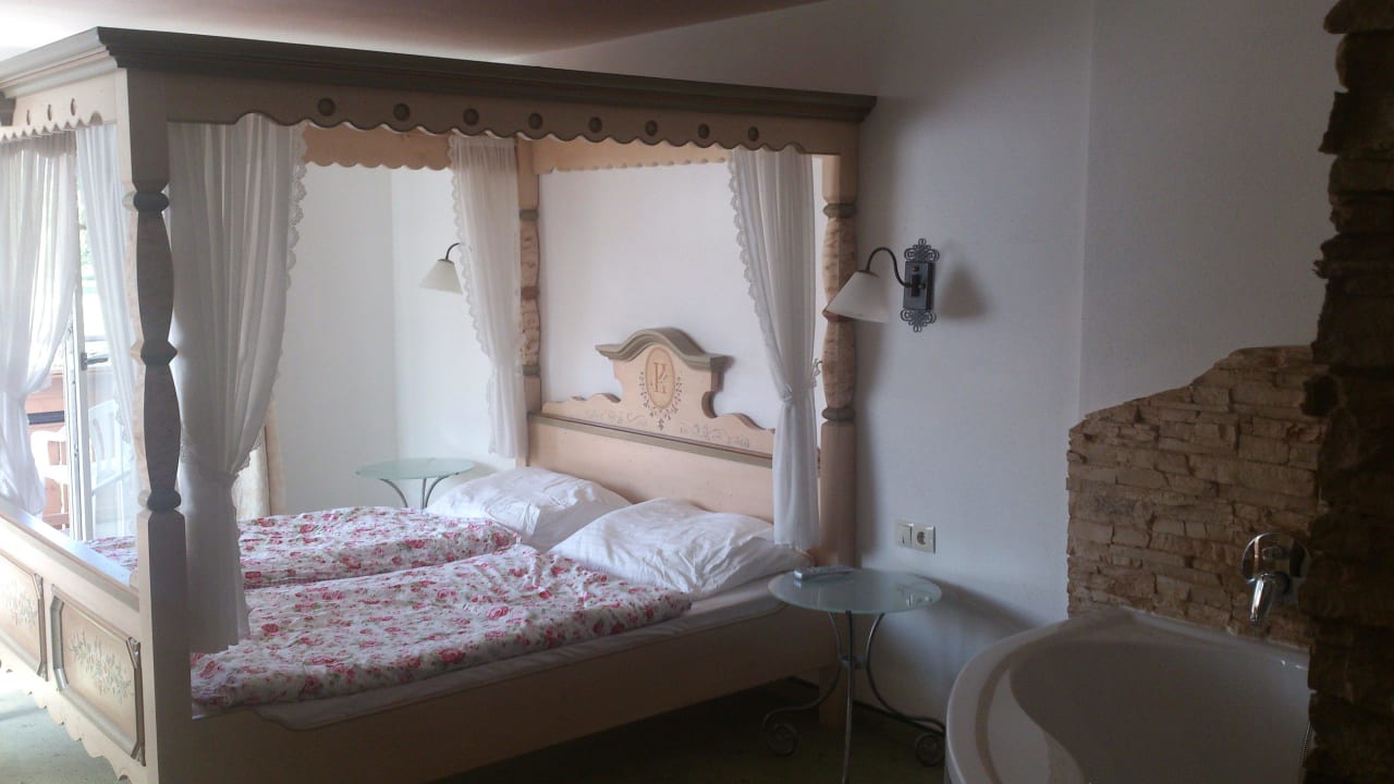 Romantiksuite Bed & Breakfast Hotel Hubengut