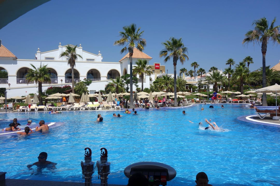 Blick von der Poolbar Hotel Riu Chiclana
