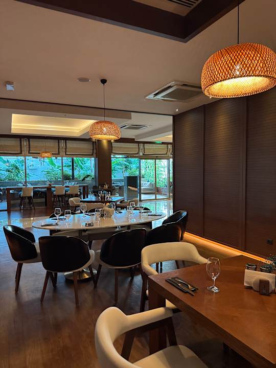 Gastro Rubi Platinum Sign