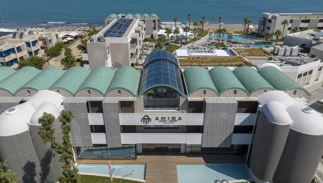 Außenansicht AMIRA Luxury Resort  Adults Only