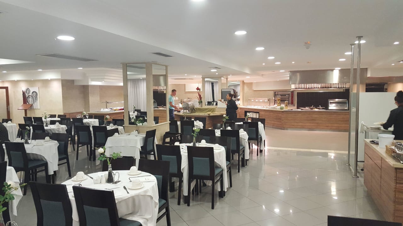Restaurant mit Buffetblick Hotel Timor