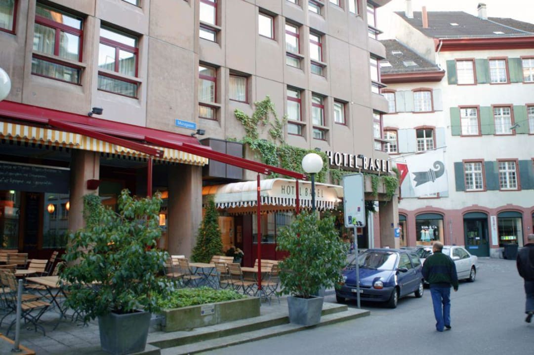 Hotel Basel Fassade Hotel Basel - Da wohnen, wo Basel lebt!