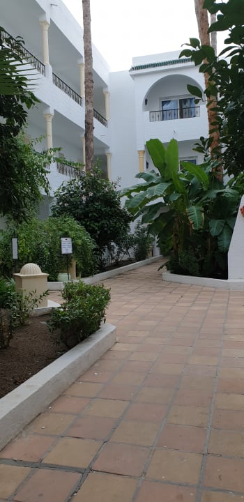 Garten Hotel Nesrine