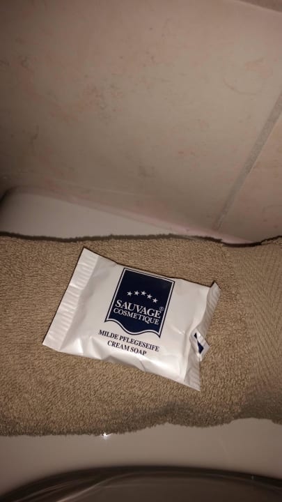 Badezimmer - Seife Hotel Ampervilla