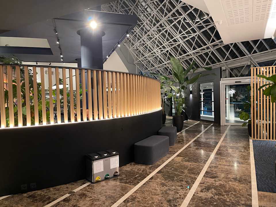 Lobby Mercure Antwerp City South