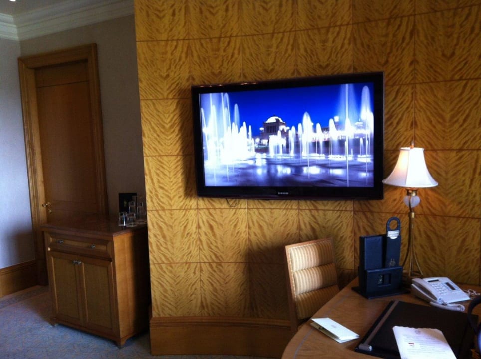 TV-WAnd Emirates Palace Mandarin Oriental