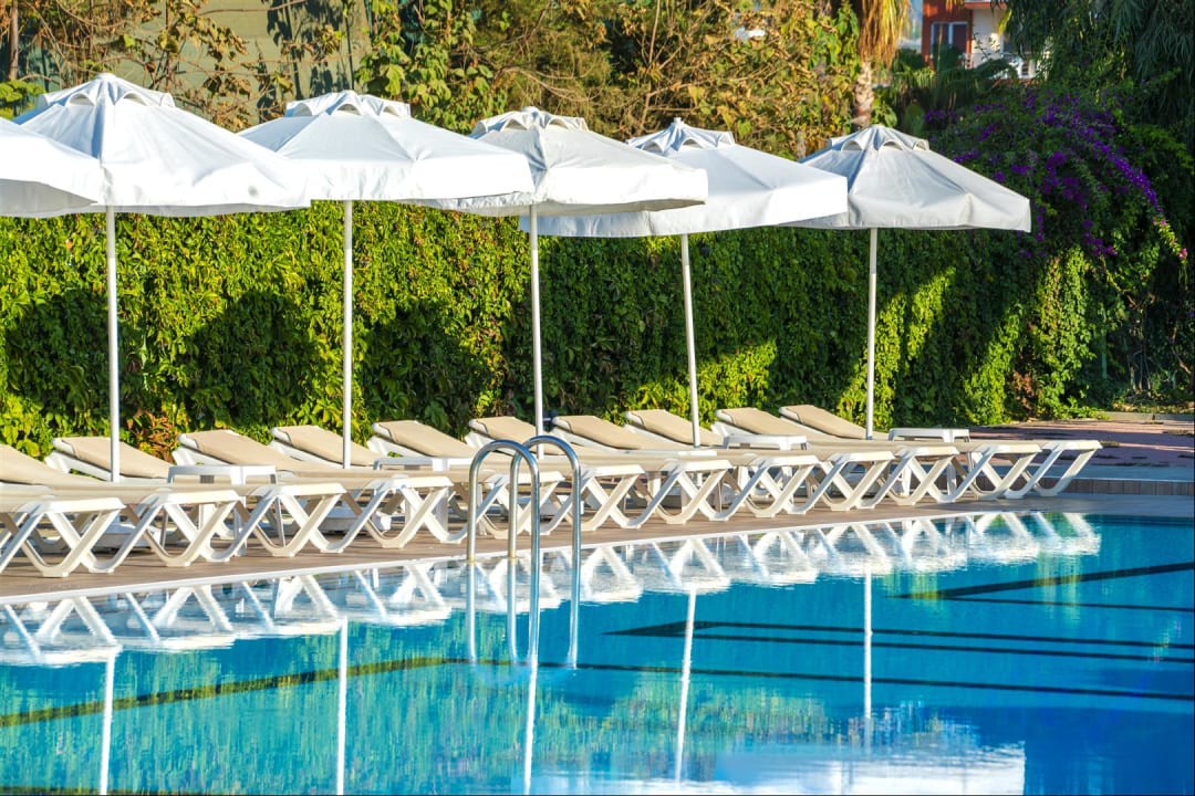 Pool Timo Deluxe Resort