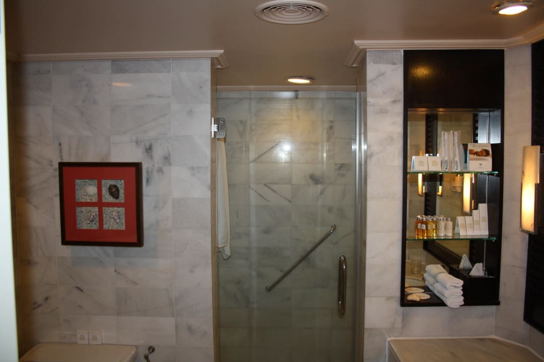 Bad1 PARKROYAL Penang Resort