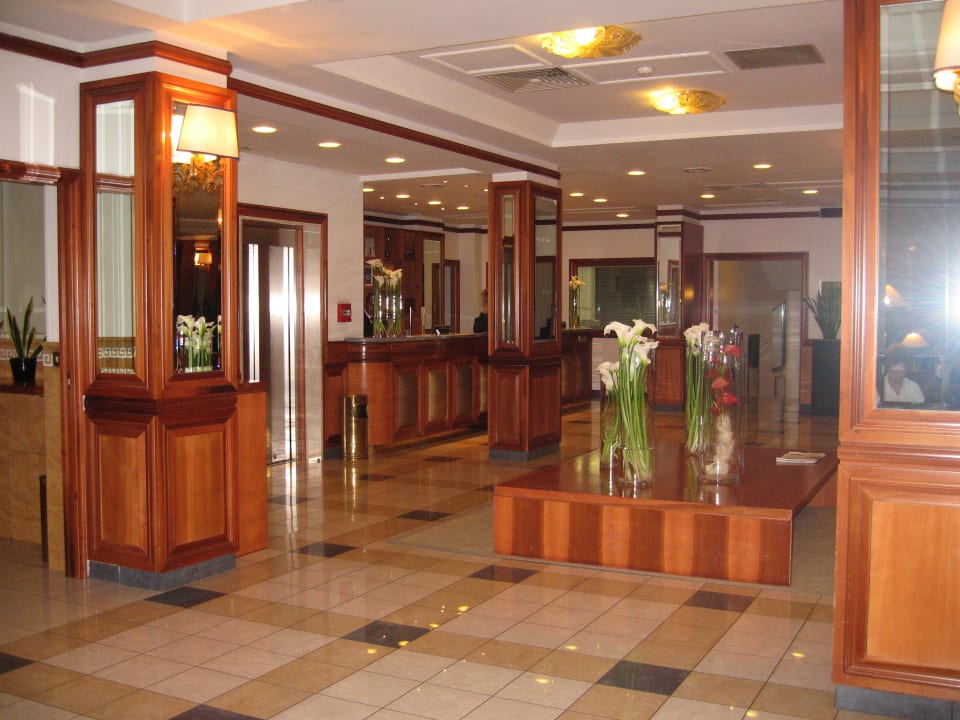 Lobby Grand Hotel Tiberio Grand Hotel Tiberio