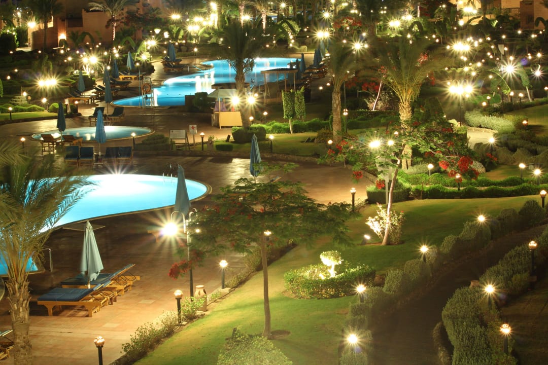 Abendlicher Blick auf die Iti Anlage Sentido Akassia Beach
