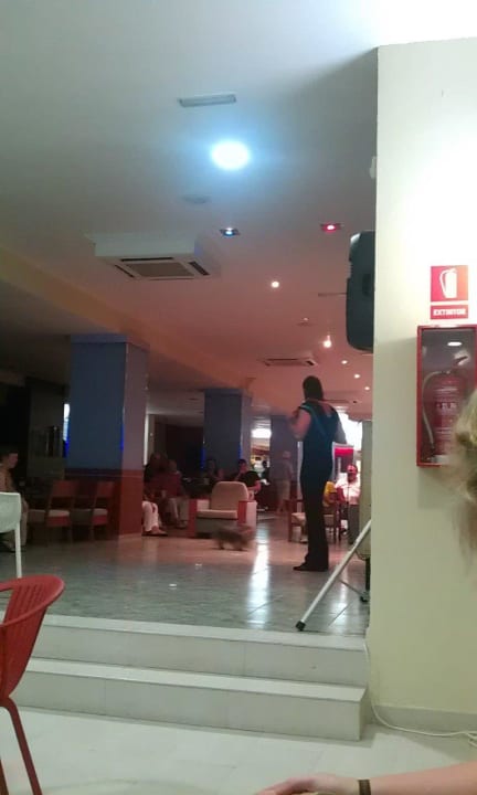 Von der Seite Animation azuLine Hotel Bergantin