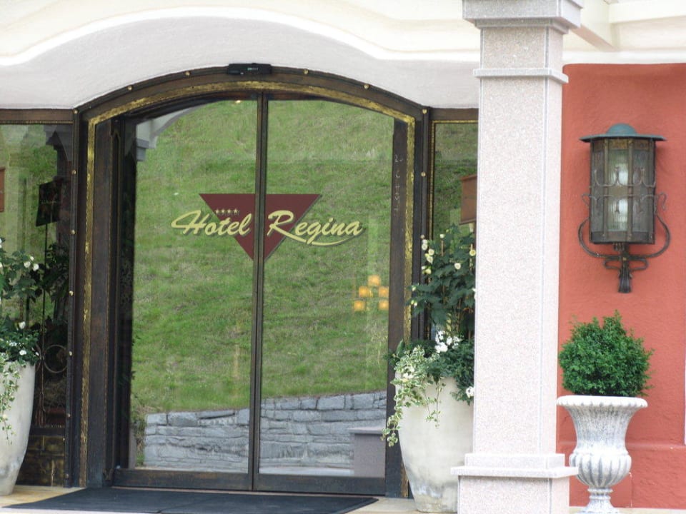 Eingangsbereich Hotel Regina Hotel Regina