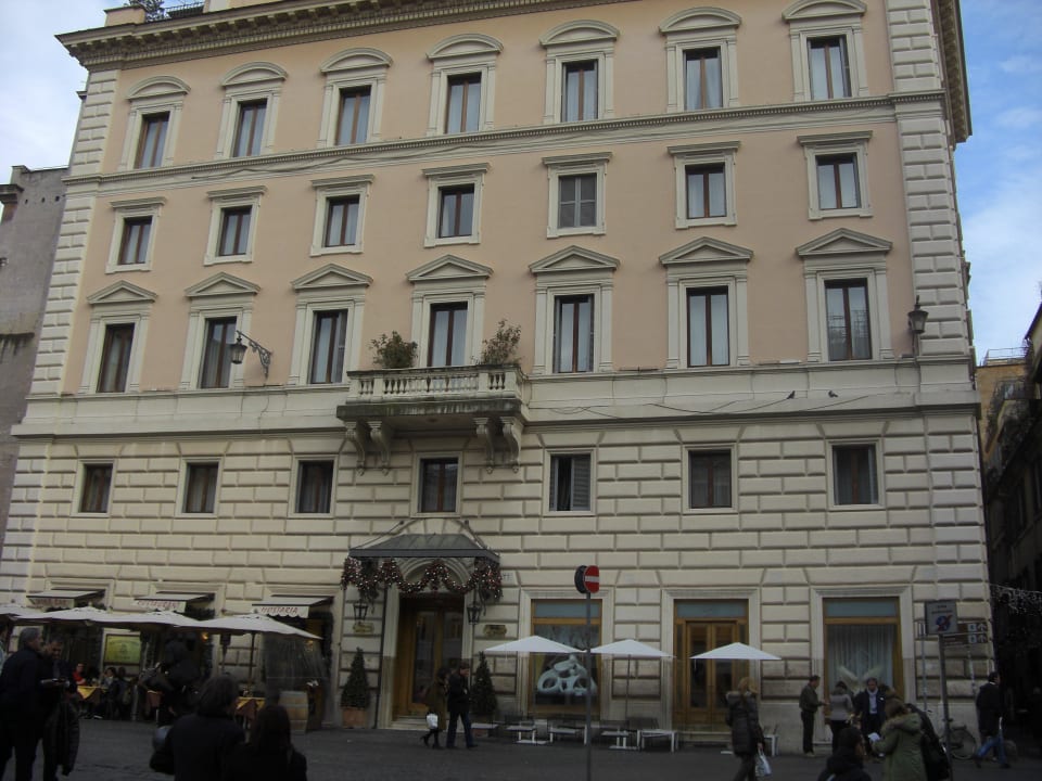Красивый отель Hotel Albergo del Senato