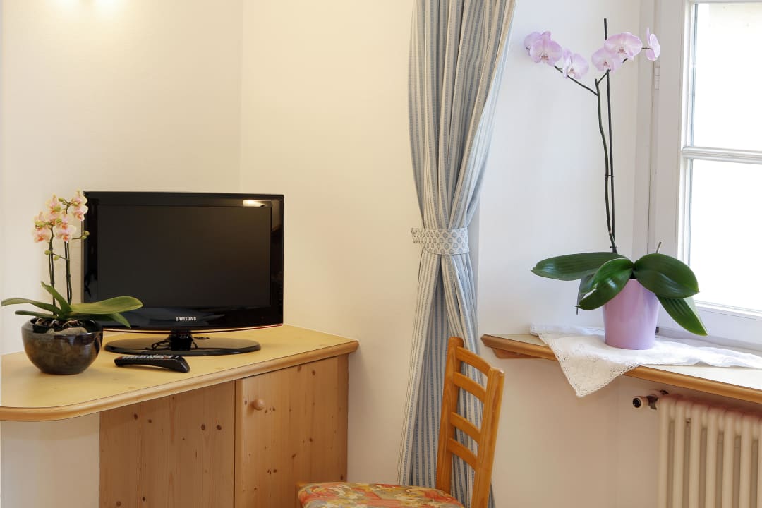 Moderne flatscreen Fernseher Gasthof Walther von der Vogelweide