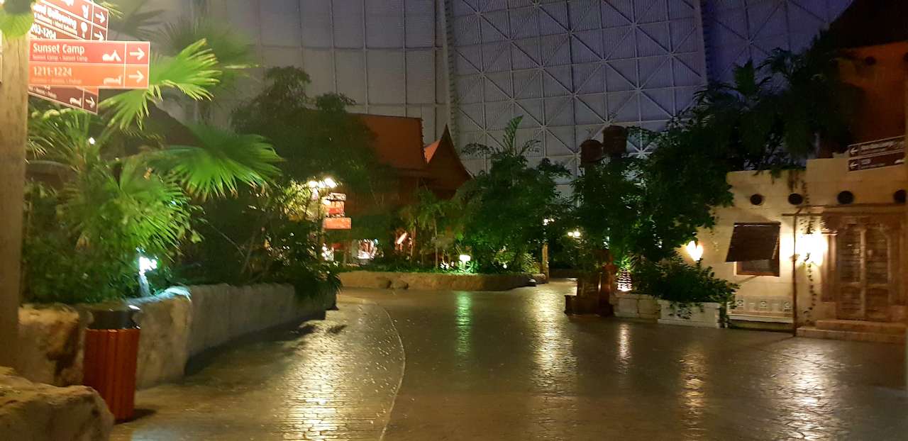 Sonstiges Tropical Islands Resort
