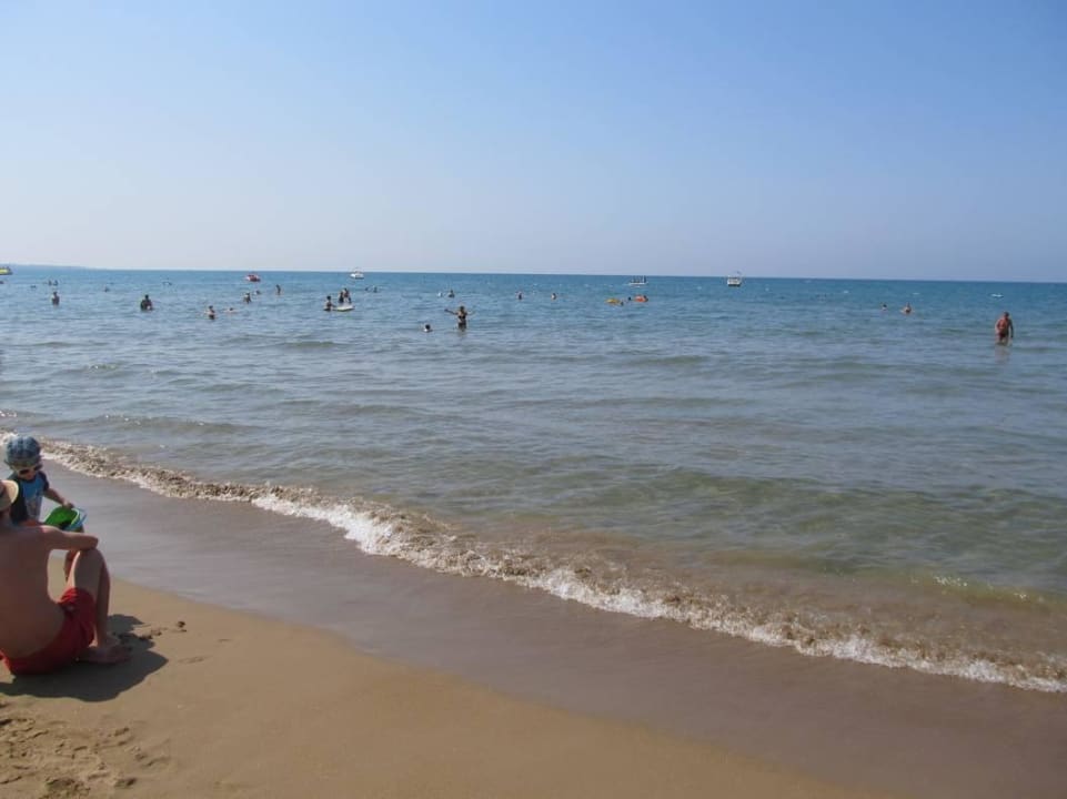 Sandstrand pur  Sunis Evren Beach Resort Hotel & Spa